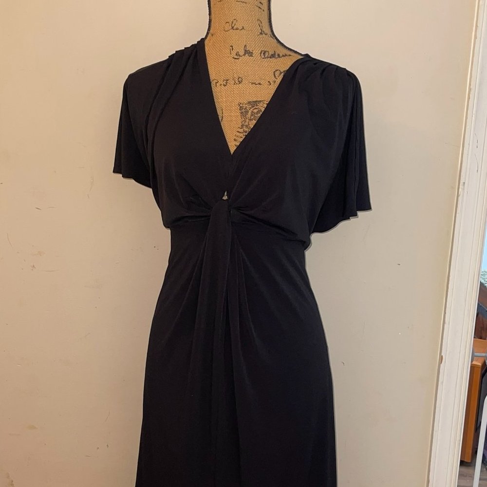 Black V Neck Knee Length Dress